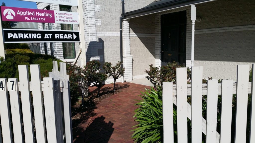 Applied Healing offers Acupuncture, Naturopathy, Eastern Medicine, Vega Testing, Remedial Massage and Sports Massage
